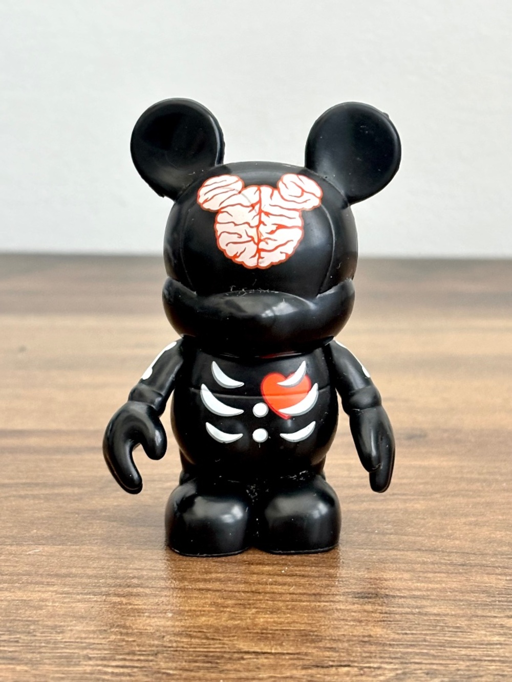 Disney 2010 Urban Series 5 X-ray Skeleton Black Mickey Mouse Vinylmation Figure